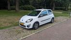 Renault Twingo 2011 Wit. Nieuwe APK! Lage kilometer stand, 839 kg, Twingo, 74 pk, 4 cilinders