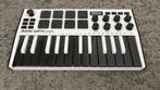 AKAI MPK mini, Muziek en Instrumenten, Midi-apparatuur, Ophalen of Verzenden, Zo goed als nieuw