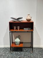 Vintage Minimalistisch Bijzettafel Audio-Meubel Tv-Meubel, Vintage teak minimalistisch pastoe retro audio meubel lp 50 60, Ophalen of Verzenden