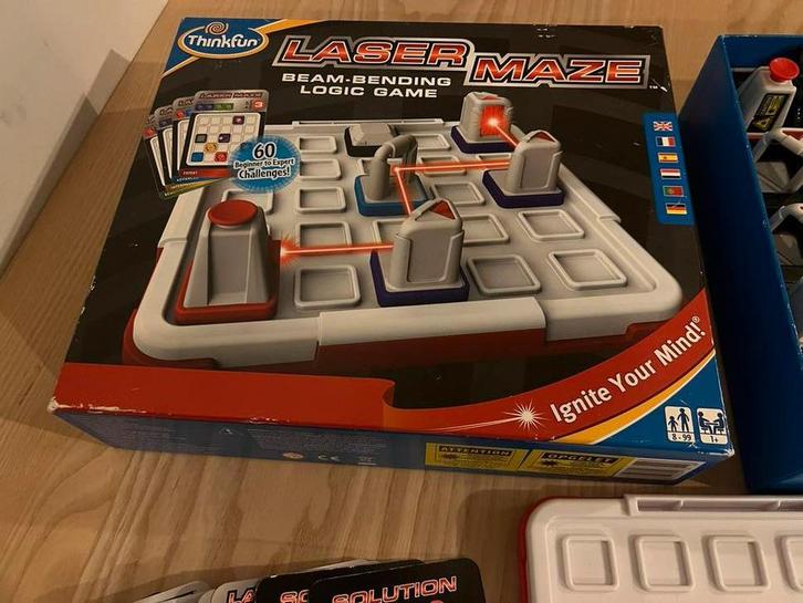 Laser Maze Spel - Denkspel met Laser!, Hobby en Vrije tijd, Gezelschapsspellen | Overige, Gebruikt, Een of twee spelers, Ophalen of Verzenden