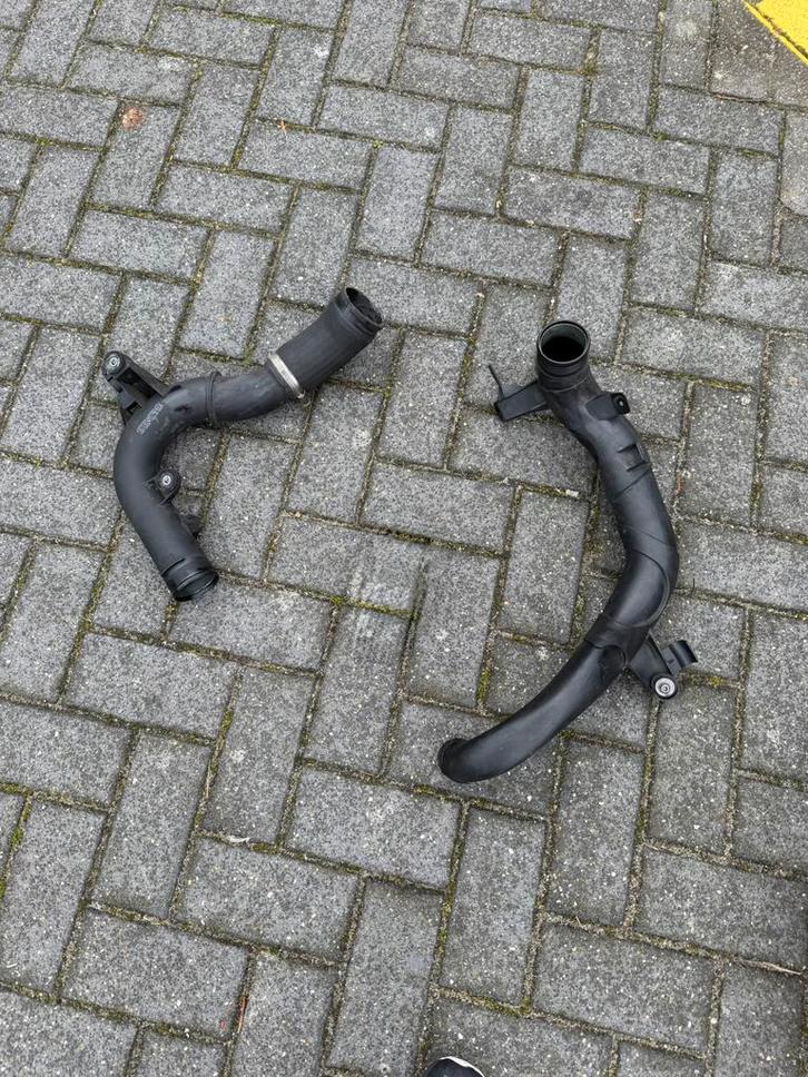 Orginele charge pipes Audi S3 8V 2013-2016, Auto diversen, Autosport-onderdelen, Zo goed als nieuw, Ophalen of Verzenden