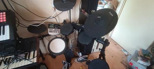 combi roland en alesis drumstel, Muziek en Instrumenten, Drumstellen en Slagwerk, Gebruikt, Roland, Elektronisch, Ophalen