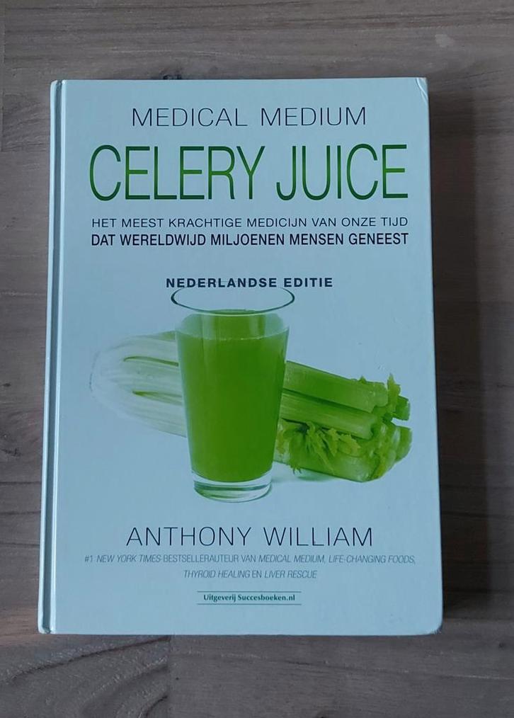 Anthony William - Celery Juice/ Bleekselderijsap, Boeken, Gezondheid, Dieet en Voeding, Gelezen, Ophalen of Verzenden
