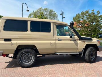 Toyota LandCruiser 4x4 GRJ78 Grijs- of Camperkenteken beschikbaar voor biedingen