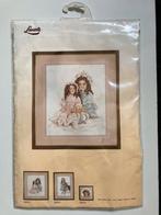 WD-023 Vintage Lanarte borduurpakket victoriaanse poppen, Hobby en Vrije tijd, Borduren en Borduurmachines, Ophalen of Verzenden