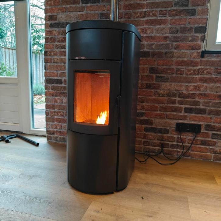 Nordic Fire / Ravelli Natura 9kw pelletkachel, Huis en Inrichting, Kachels, Pelletkachel, Overige brandstoffen, Ophalen of Verzenden