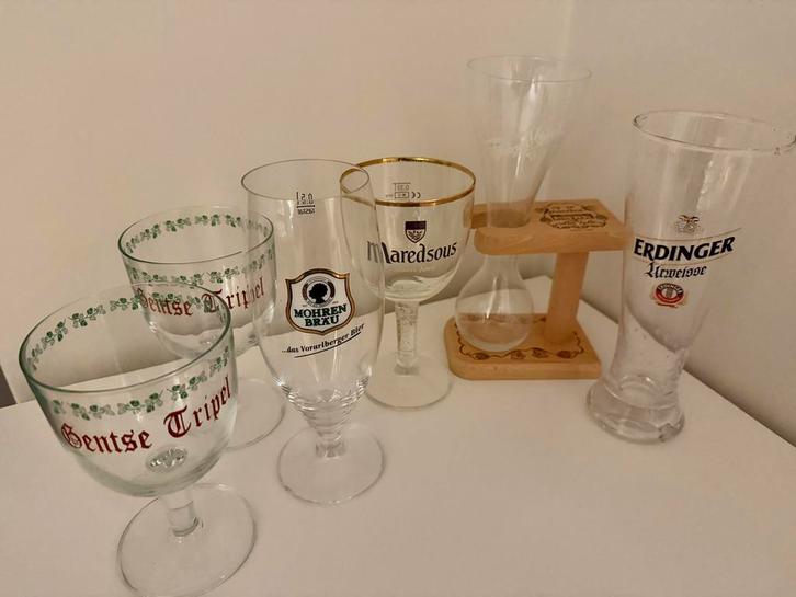 Diverse bierglazen - Gentse Tripel, Maredsous, Kwak, Huis en Inrichting, Keuken | Keukenbenodigdheden, Gebruikt, Ophalen of Verzenden