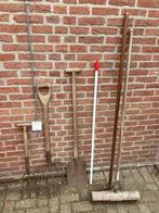 Set tuingereedschap, riek, hark, bezem en schop, Ophalen, Gebruikt, Bezem