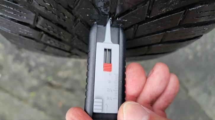 Winterbanden set op velg - Audi A3 Sportback, Auto-onderdelen, Banden en Velgen, Banden en Velgen, Winterbanden, 16 inch, 205 mm