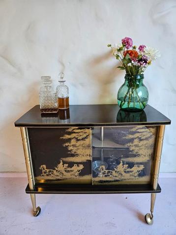 Vintage bar trolley, sidetable, serveerwagen  beschikbaar voor biedingen