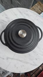 VIVO Gietijzeren pan 24 CM, Huis en Inrichting, Keuken | Potten en Pannen, Ophalen of Verzenden, Gietijzer, Koekenpan of Braadpan