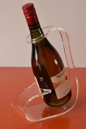 Retro vintage jaren 70 plexiglas Emson wijnfleshouder beschikbaar voor biedingen