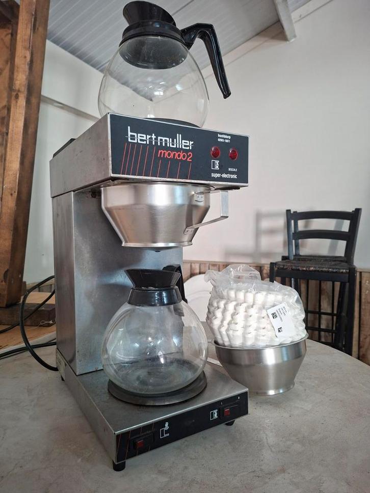Professioneel Koffiezetapparaat - Bert Muller Mondo 2, Witgoed en Apparatuur, Koffiezetapparaten, Gebruikt, Gemalen koffie, Koffiemachine