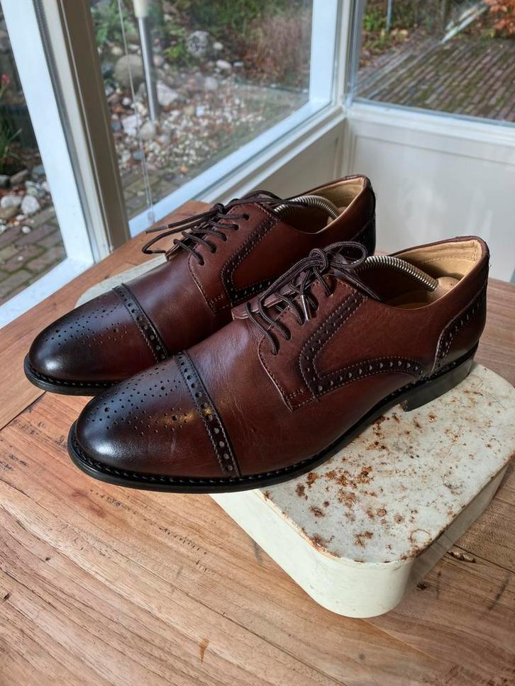 Luxe leren klassieke herenschoen met Goodyear zool mt 44, Kleding | Heren, Schoenen, Zo goed als nieuw, Veterschoenen, Bruin, Ophalen of Verzenden