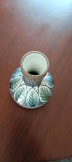 Keramische Zweedse vaas., Huis en Inrichting, Ophalen of Verzenden, Zo goed als nieuw, Overige materialen, Minder dan 25 cm
