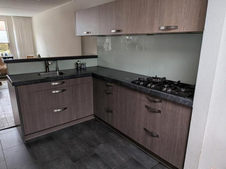 Complete keuken incl. Quooker & apparatuur – Zelf demonteren, Huis en Inrichting, Keuken | Complete keukens, Gebruikt, Overige typen