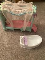 Barbie meubels bad en bed/stoel, Kinderen en Baby's, Speelgoed | Poppen, Ophalen of Verzenden, Gebruikt, Overige typen