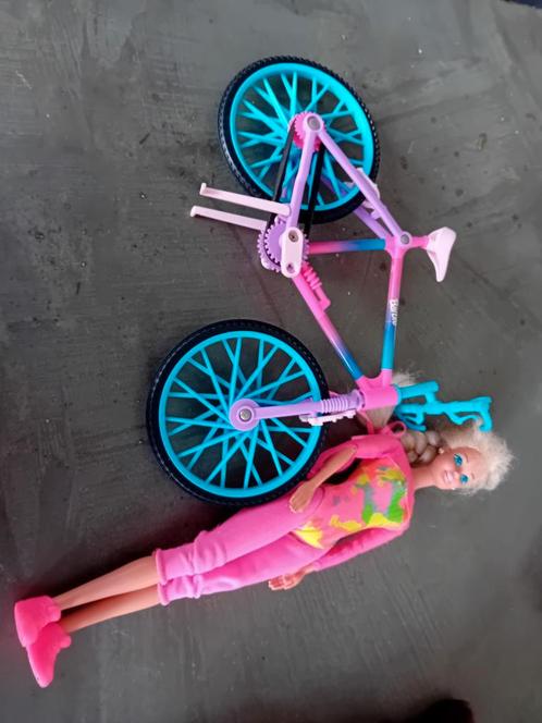 barbie, Kinderen en Baby's, Speelgoed | Poppen, Gebruikt, Barbie, Ophalen of Verzenden
