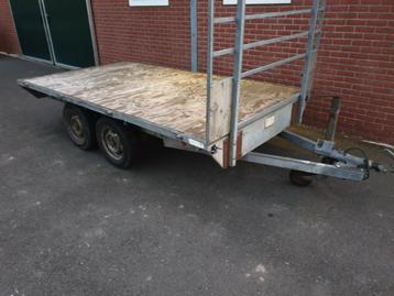 Anssens plateauwagen  doe een goed bod bel 06_24309421  beschikbaar voor biedingen