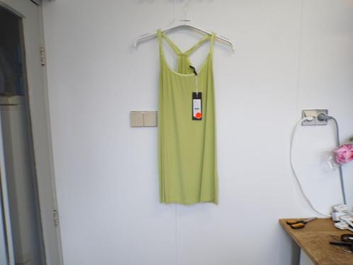 Leuke groene top Yesta met dubbele bandjes 3 - 52 nieuw!, Kleding | Dames, Grote Maten, Nieuw, Shirt of Top, Groen, Ophalen of Verzenden