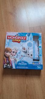 Monopoly junior Frozen+ spelleiding, Hobby en Vrije tijd, Gezelschapsspellen | Bordspellen, Ophalen of Verzenden, Zo goed als nieuw