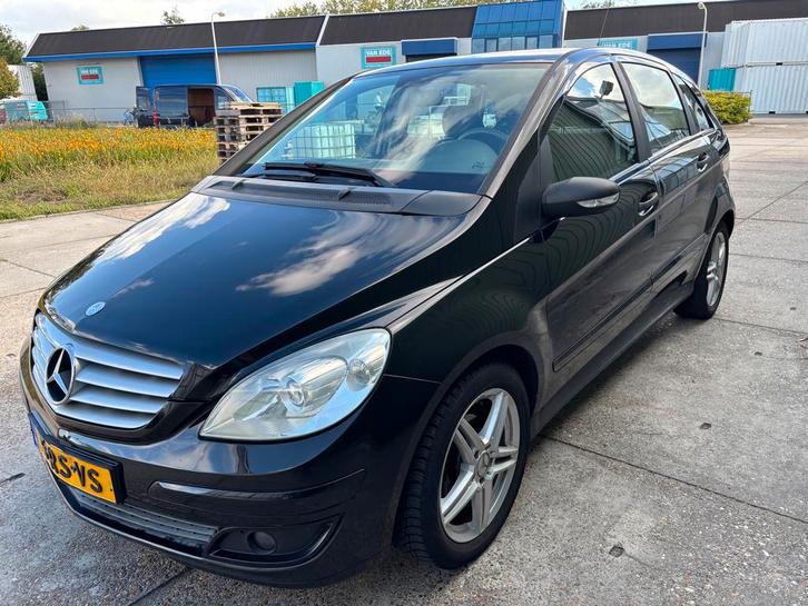 Mercedes B 170 versnellingsbak problemen, Auto's, Mercedes-Benz, Bedrijf, Te koop, A-Klasse, Benzine, Handgeschakeld, Zwart, Ophalen