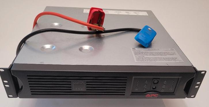 Smart UPS, Computers en Software, Noodvoedingen (UPS), Gebruikt, Ophalen
