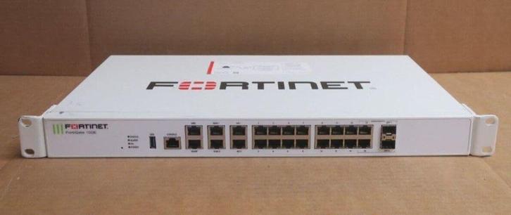 Fortinet  / Fortigate 100e, Computers en Software, Routers en Modems, Zo goed als nieuw, Router met modem, Ophalen of Verzenden