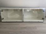 Besta IKEA met glazen deuren en 2 plankjes, Ophalen, Kunststof, Gebruikt, 100 tot 150 cm