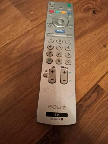 Sony afstandsbediening  rm ed008 beschikbaar voor biedingen