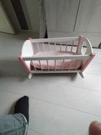 Leuk roze-wit poppenbedje, Ophalen, Gebruikt, Poppenhuis