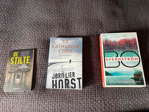 Pakket 4 thrillers Horst, Svernstrom, Slaughter, Boeken, Thrillers, Gelezen, Nederland, Ophalen of Verzenden