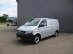 Volkswagen Transporter 2.0 TDI 102 PK Comfortline Airco Trek, Origineel Nederlands, Te koop, Zilver of Grijs, 17 km/l