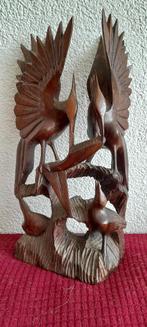 2 Vogels voeden hun jong Bali 29 cm 1960 coromandelhout, Antiek en Kunst, Verzenden