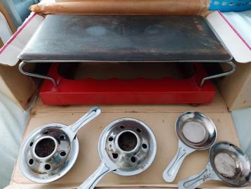 Tonio Hot Plate Gourmet Stel beschikbaar voor biedingen