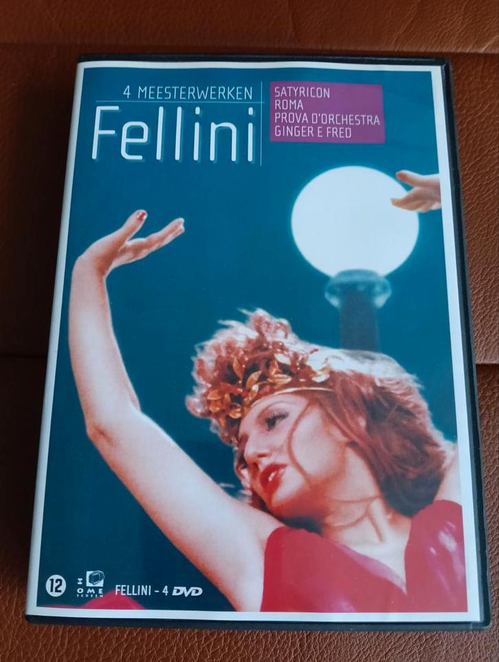 Federico Fellini - 4 Meesterwerken DVD Boxset, Cd's en Dvd's, Dvd's | Filmhuis, Zo goed als nieuw, Italië, Boxset, Vanaf 12 jaar