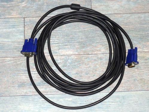 5 meter VGA kabel € 10 normale lengte € 5, Computers en Software, Pc- en Netwerkkabels, Nieuw, Ophalen of Verzenden