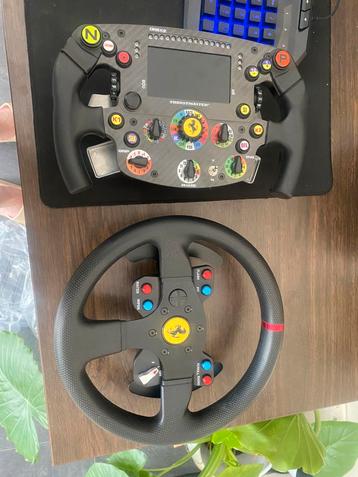 SF1000 Ferrari F1 Wheel+ t300 ferrari + pedalen en base beschikbaar voor biedingen