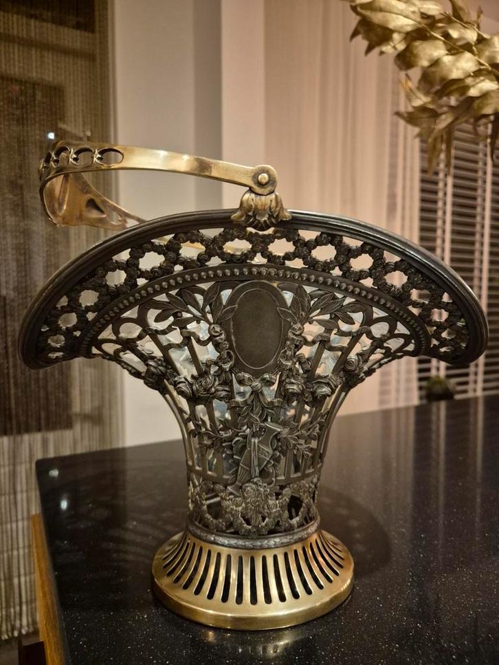 Antieke bruidsmand, Huis en Inrichting, Woonaccessoires | Schalen en Manden, Ophalen of Verzenden