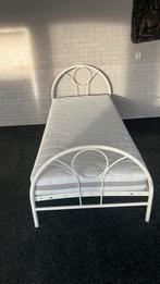 Tienerbed, Huis en Inrichting, Ophalen, 90 cm, Eenpersoons, Wit