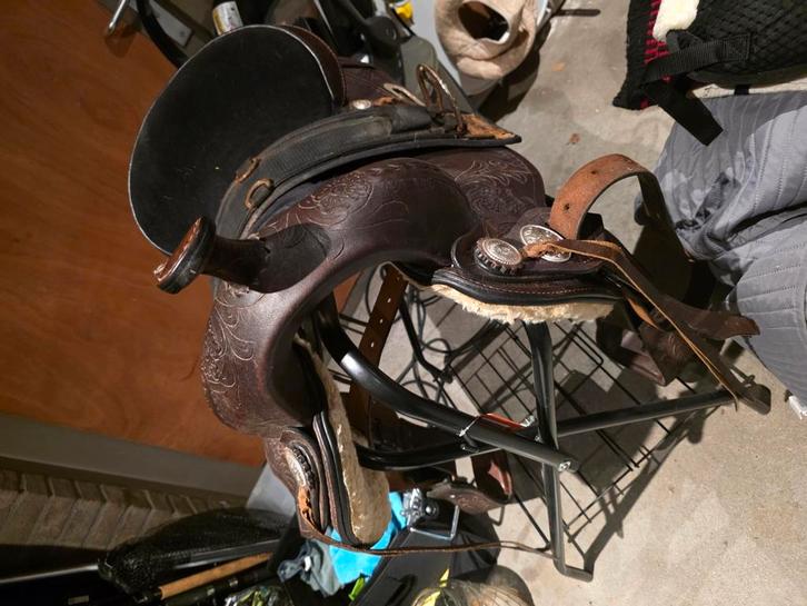 Western zadel met singel, Dieren en Toebehoren, Paarden en Pony's | Zadels, Western, Ophalen