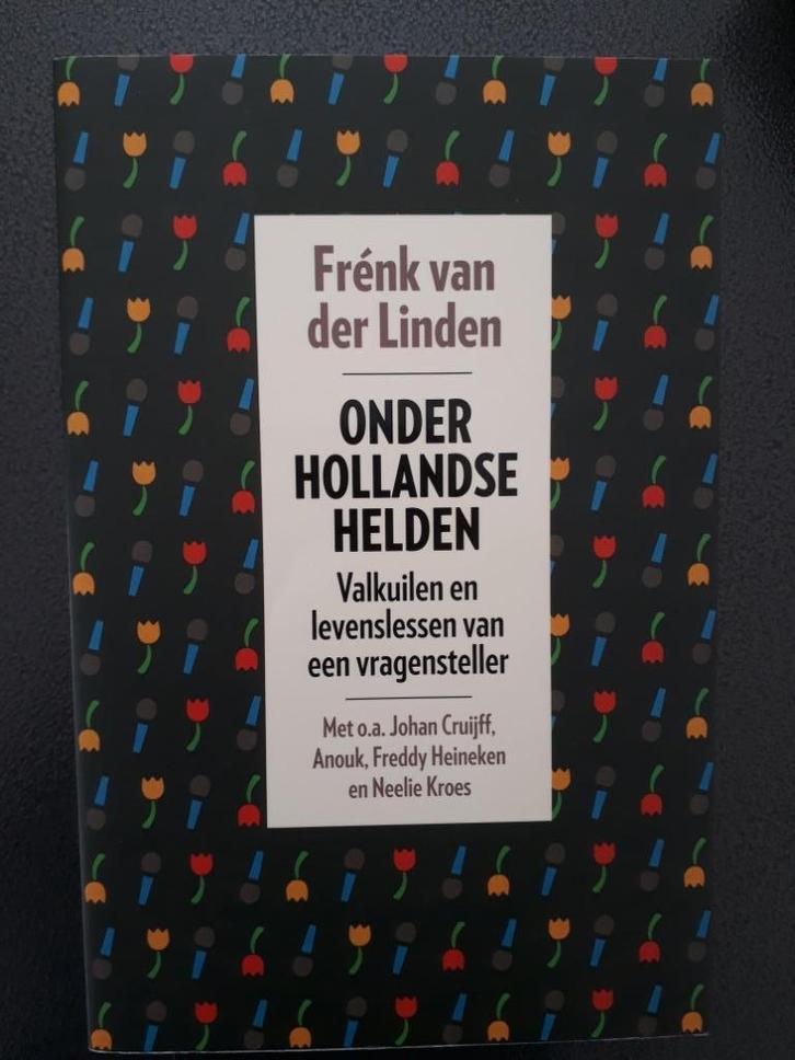 Onder Hollandse helden – Frénk van der Linden, Boeken, Essays, Columns en Interviews, Nieuw, Eén auteur, Ophalen of Verzenden