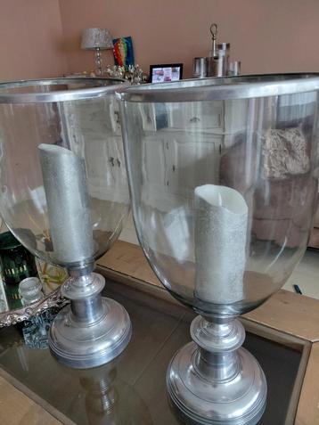 Set van 2 Grote Kandelaars beschikbaar voor biedingen