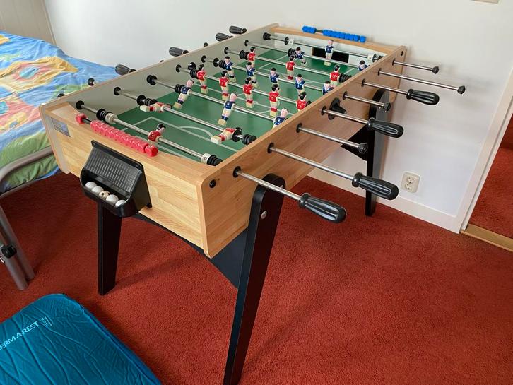 Voetbaltafel - Zo goed als nieuw, Kinderen en Baby's, Speelgoed | Voetbaltafels, Zo goed als nieuw, Ophalen