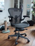 Herman Miller Aeron 2 Remastered, Ophalen, Zo goed als nieuw, Grijs, Bureaustoel