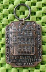 Medaille : Wandelclub Rode Kruis Korps Den Haag. (Pageshijls, Postzegels en Munten, Penningen en Medailles, Nederland, Ophalen of Verzenden