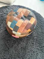 Lederen poef met patchwork design, Gebruikt, Rond, Leer, Ophalen of Verzenden