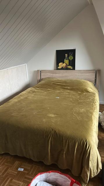 2 persoonsbed 160 x 200cm beschikbaar voor biedingen
