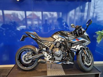 Suzuki GSX-8R GSX-8R Special , GSX 8R nieuw ! A of A2 geschi beschikbaar voor biedingen