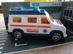 Ambulance schaal 1:36, Hobby en Vrije tijd, Modelauto's | Overige schalen, Ophalen of Verzenden, Gebruikt, Auto